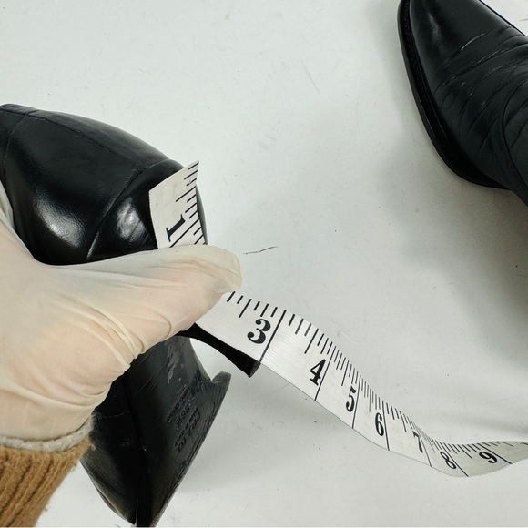 Prada leather kitten heels pump Y2K - Picture 11 of 11